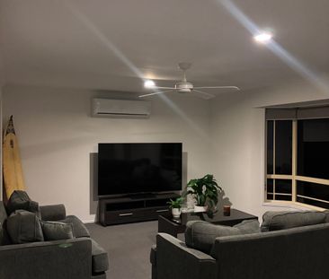 Bundall - Photo 1