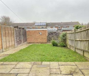 Brighton Hill, Basingstoke, RG22 - Photo 2