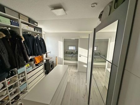 Für gehobene Ansprüche: Penthouse-Wohnung mit 3-Zimmern in Hamm-Wiescherhöfen - Foto 2