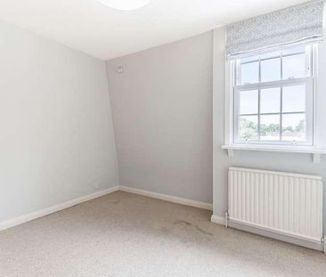 Europa House, Marsham Way, Gerrards Cross, SL9 - Photo 2