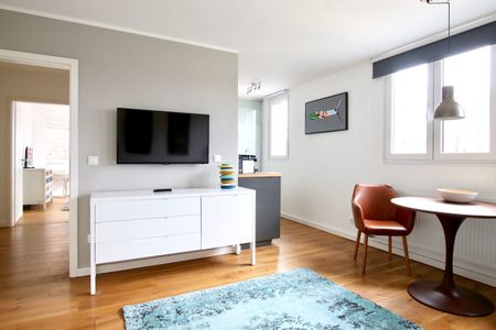 Harmony and Style: Wohnung mit Balkon im Belgischen Viertel - Photo 4