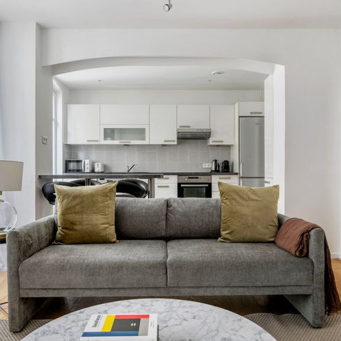 Rue de Lévis - Photo 1