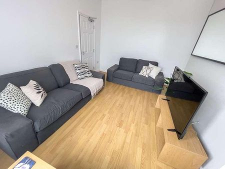 Jubilee Drive, L7 - Photo 2