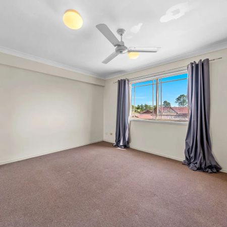 Location, Location, Location! Low Maintenance & Convenient Unit in a Securely Gated Complex! - Photo 5