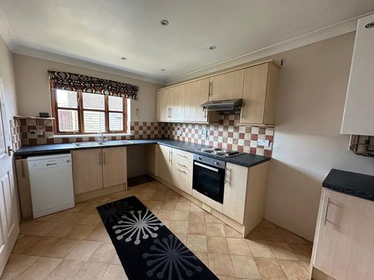 2 bedroom detached house to rent - Photo 1