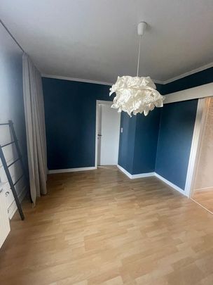 Appartement te huur - Photo 1