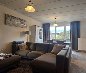 Ruim appartement met 2 slaapkamers in het centrum van Heultje! - Photo 1