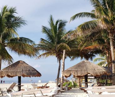 Casa de 4 Recámaras en Renta en Palma Real, Puerto Morelos. Con alb... - Photo 1