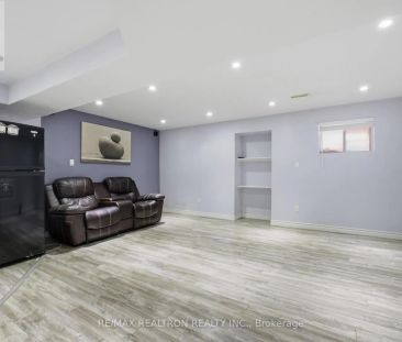 3 RADWELL CRESCENT - Photo 6