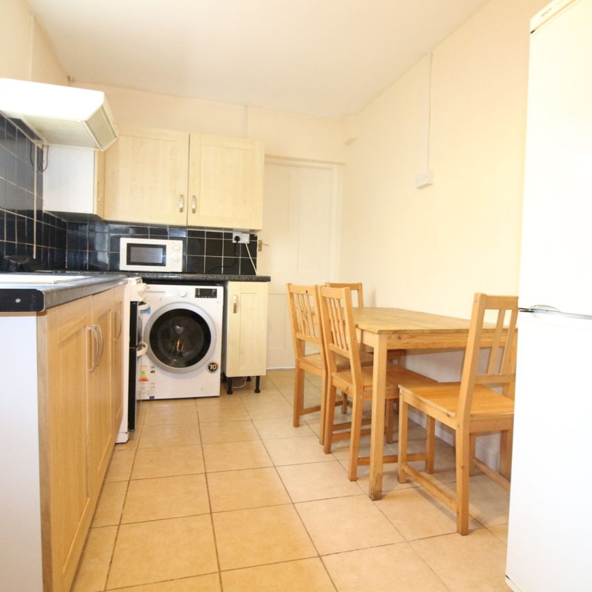 Gelligaer Street, Cathays - Photo 1