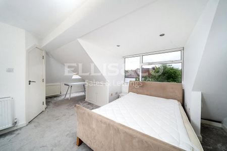 4 bedroom apartment to rent - Photo 4