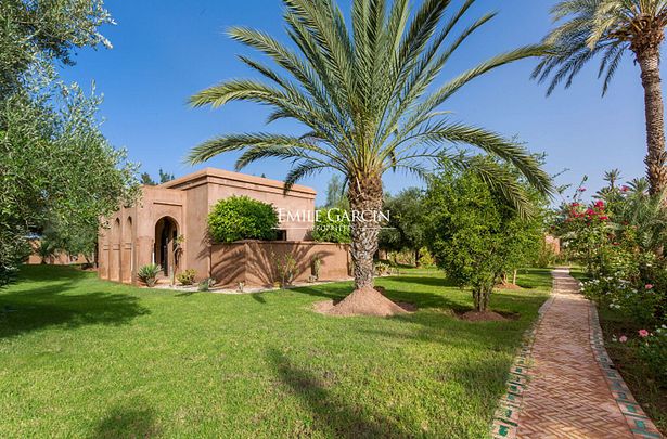 Superbe propriété de 11 chambres, à 20 mInutes de Marrakech - Photo 1