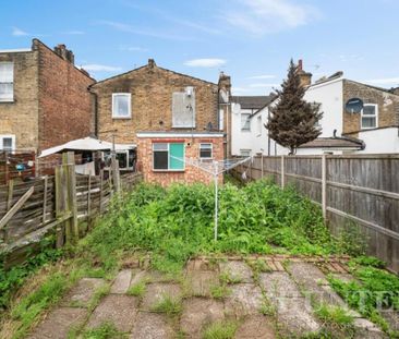 Bruce Castle Road, London - Photo 5
