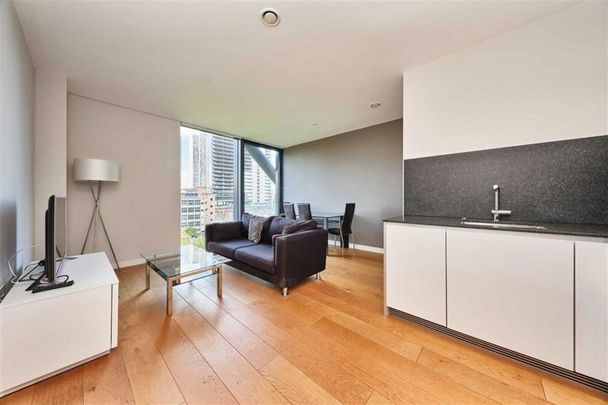 Sumner Street, Southwark, SE1 - Photo 1