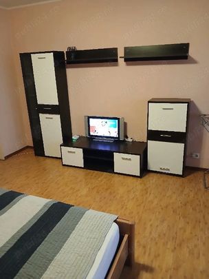 Aparatorii patriei etaj 5 turnu magurele - Fotografie 1