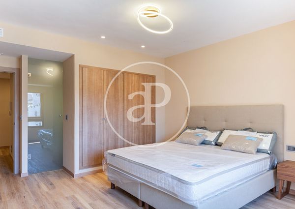 Flat for rent in Colón street