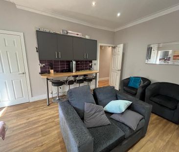 1 bedroom in a house share to rent - Photo 6