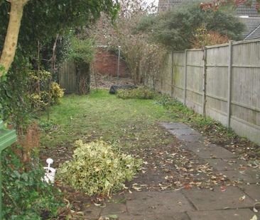 Farfield, Kidderminster, DY10 - Photo 2