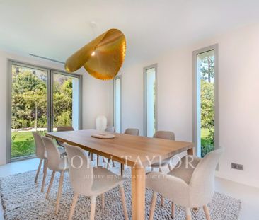 Maison à louer Mougins, Cote d'Azur, France13 000 EUR / Mois - Photo 6