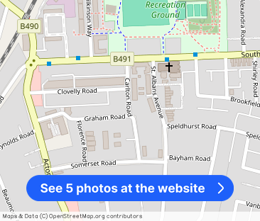 Carlton Road, Chiswick , London, W4 - Photo 1