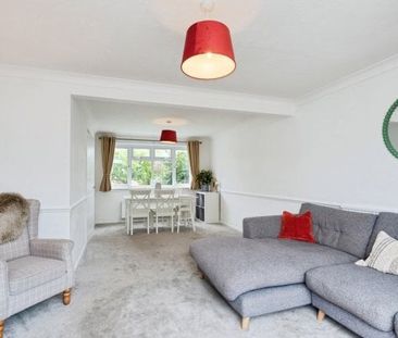 Heathfields, Westfield - Photo 2