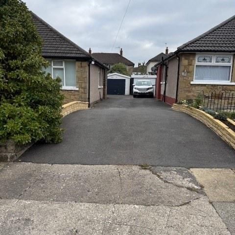 2 bedroom bungalow to rent - Photo 1