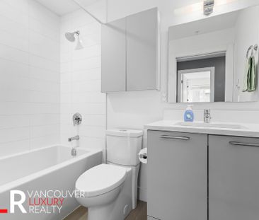 Condo in Vancouver East Side, BC - Photo 6