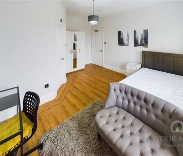 1 bedroom in a house share to rent - Photo 3