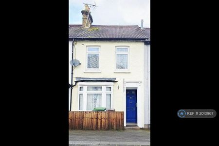 2 bedroom terraced house to rent - Photo 5