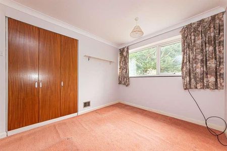 Glebelands Road, Wokingham, RG40 - Photo 3