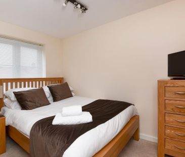 2 bedroom semi-detached house to rent - Photo 6