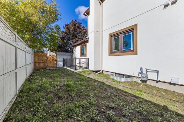 For Lease - 46 Flint Court, Barrhaven, Ontario - Photo 1