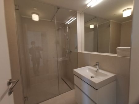 Moderne 3 Zimmer mit Balkon und vielen Extras im Haus! - Foto 5