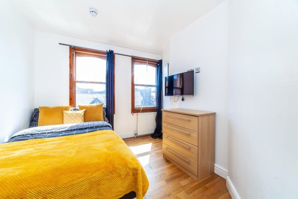 Room in a Shared House, Dawes Road, SW6 - Photo 1