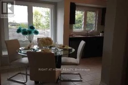 20 FERGUSON STREET - Photo 2