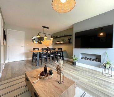 3 bedroom semi-detached house to rent - Photo 4