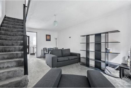 3 bedroom house to rent - Photo 2