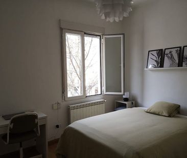 Calle del Príncipe de Vergara, Madrid, Community of Madrid 28016 - Photo 1