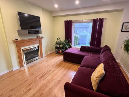 For Lease - 345 Jasper Crescent, Clarence-Rockland, Ontario - Photo 2