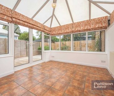 3 bedroom house - Photo 6