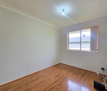 84A Kalang Road, Edensor Park, NSW 2176 - Photo 5