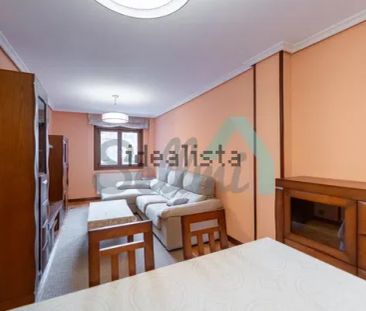 Alquiler de piso en Calle de María Neira - Photo 2