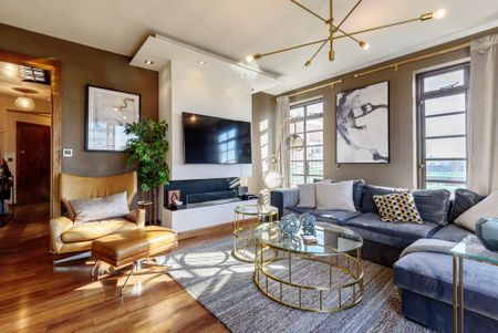 3 bedroom flat to rent - Photo 2