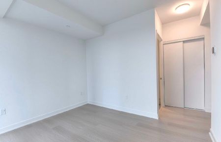 For Lease - 448 Burnhamthorpe Road Unit# 811, Mississauga, Ontario - Photo 2