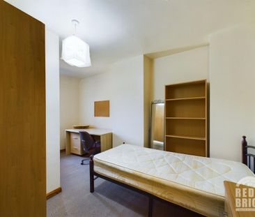 7 bedroom end of terrace house to rent - Photo 3