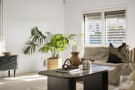 Four-Bedroom House - Photo 3