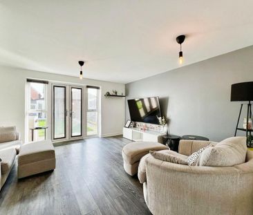 3 bedroom terraced house to rent - Photo 2