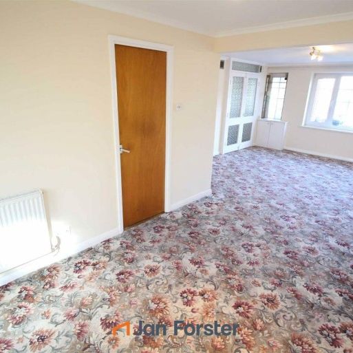 4 Bedroom House - Terraced - Photo 1