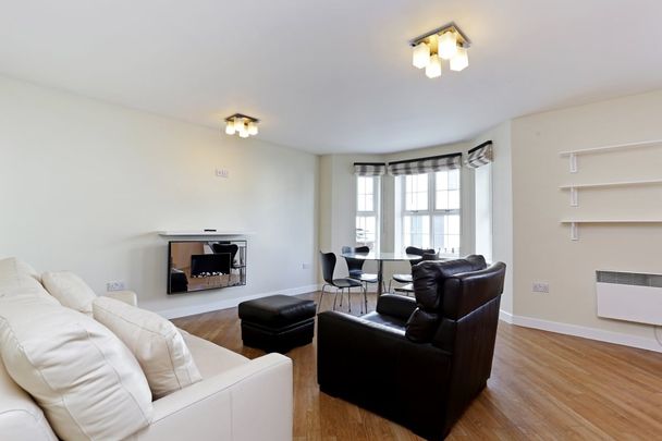 2 bedroom apartment to rent - Photo 1