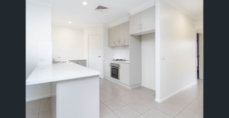 Neat and Tidy Townhouse - Photo 5